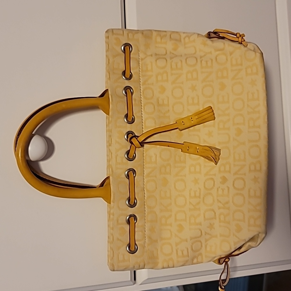 Dooney & Bourke Purse